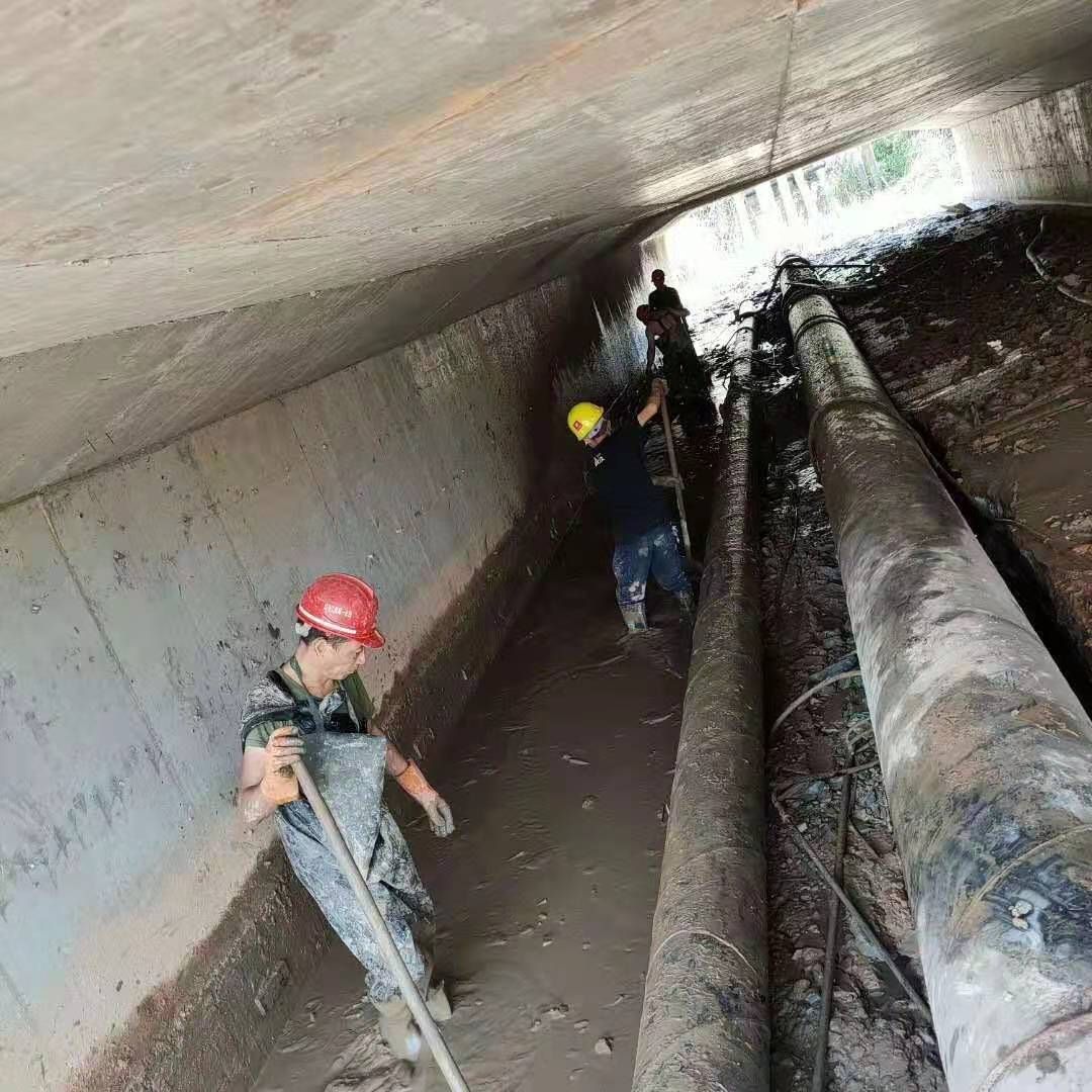 达孜工业管道清淤