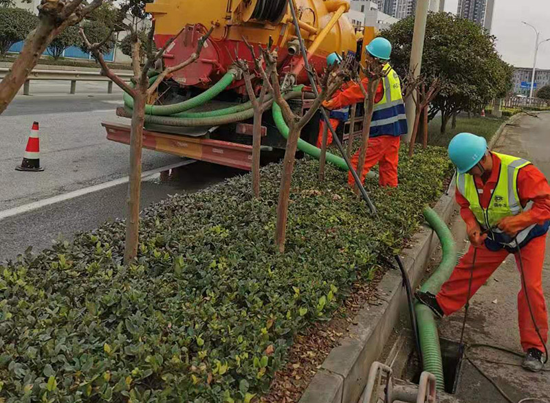 达孜市政管道清淤